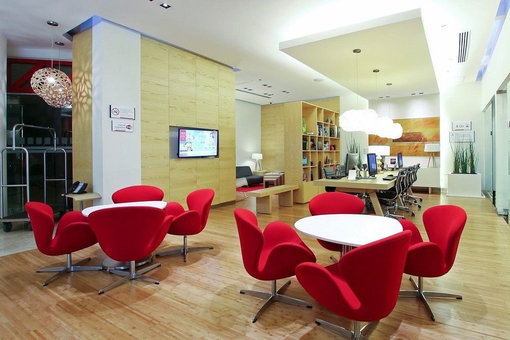 Fiesta Inn 로스모치스 외부 사진