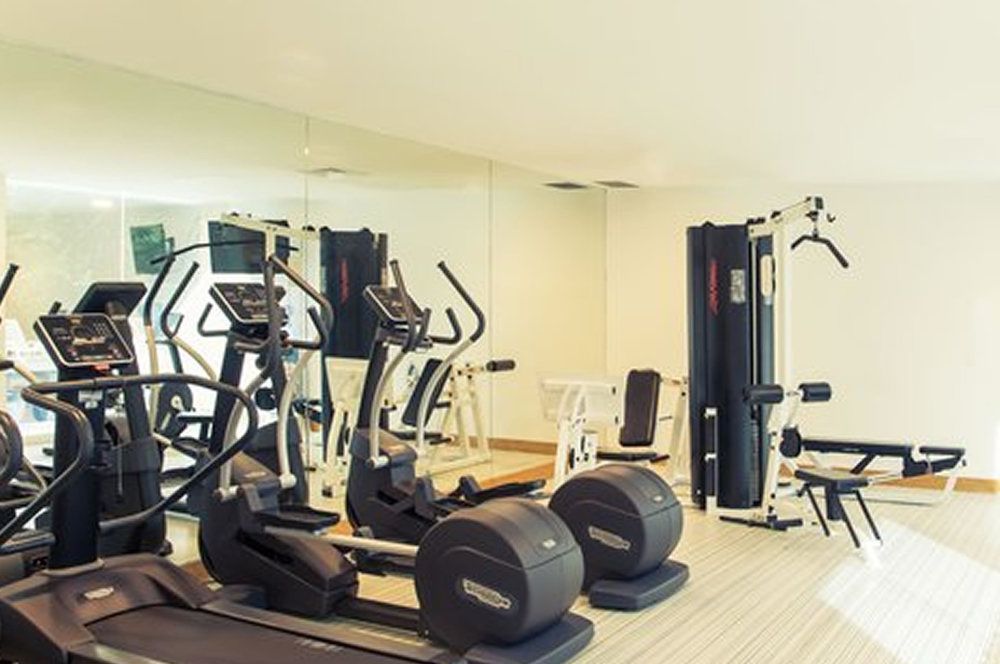 Fiesta Inn 로스모치스 외부 사진