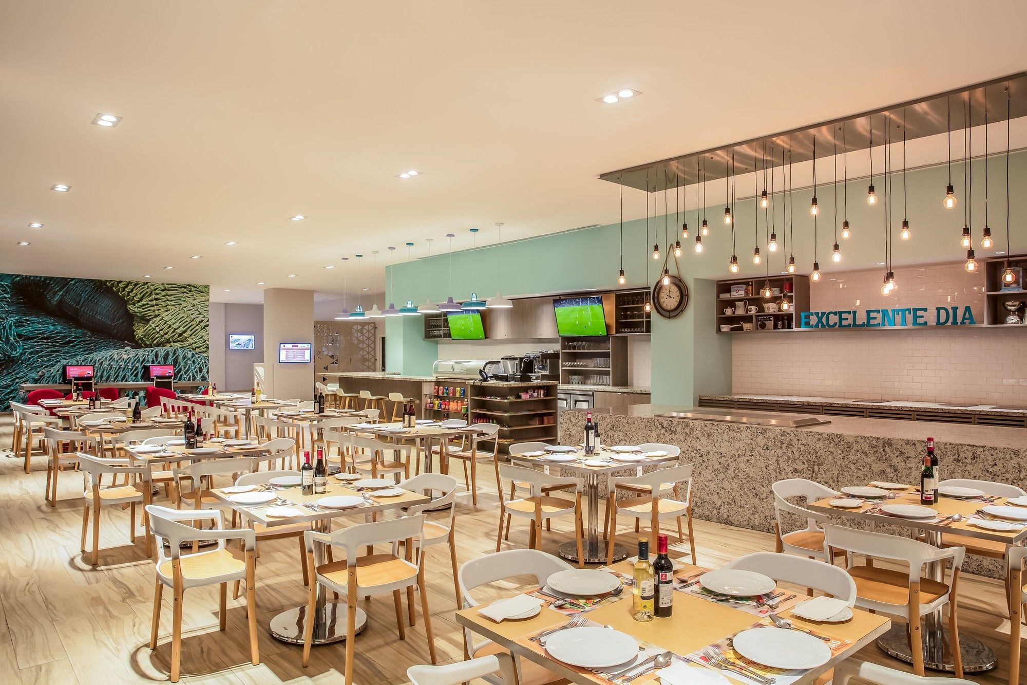 Fiesta Inn 로스모치스 외부 사진